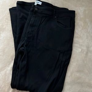FashionNova Men Black ripped jeans